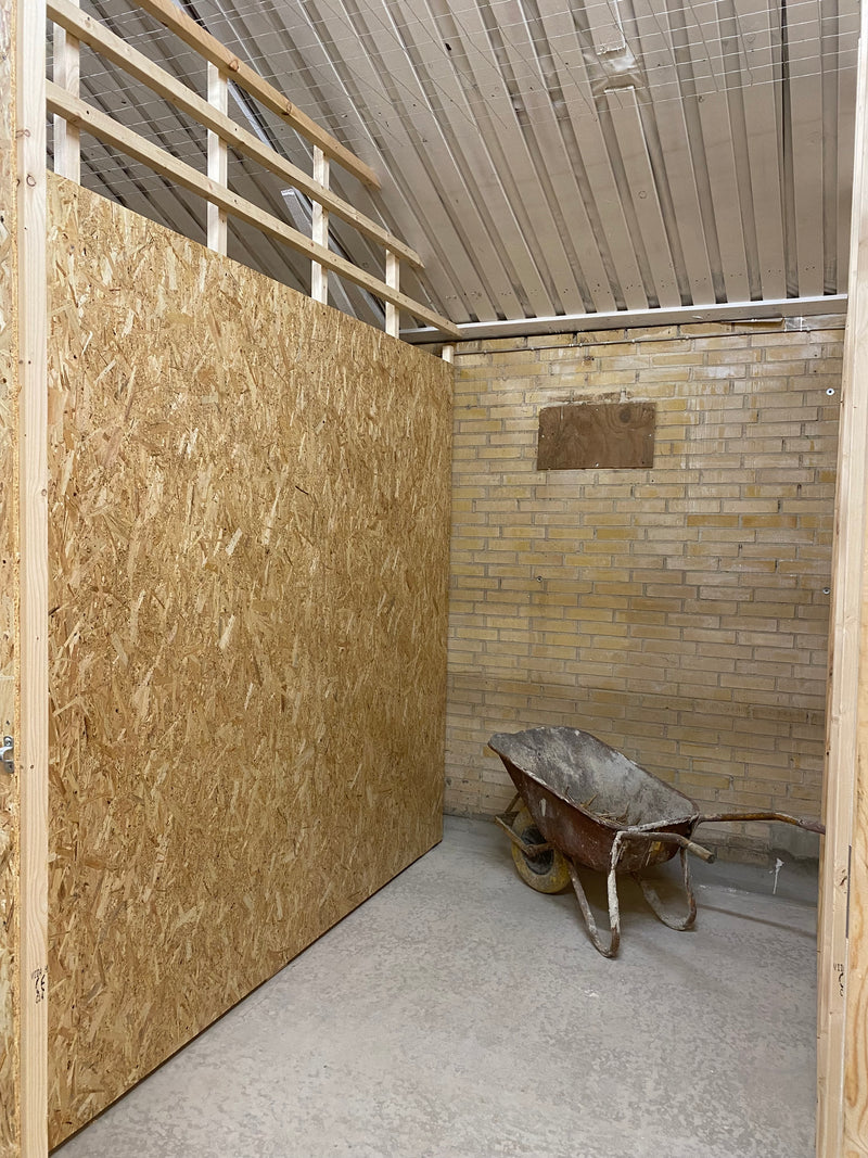 Depot: 5,7 m2 / 17,2 m3